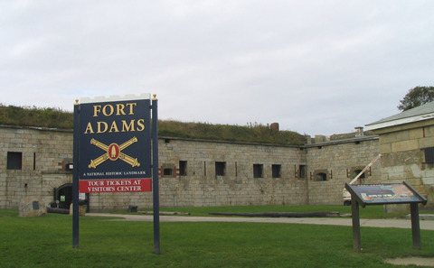 David (dbking) from Washington, DC, USA, CC BY 2.0, via Wikimedia Commons Fort Adams State Park