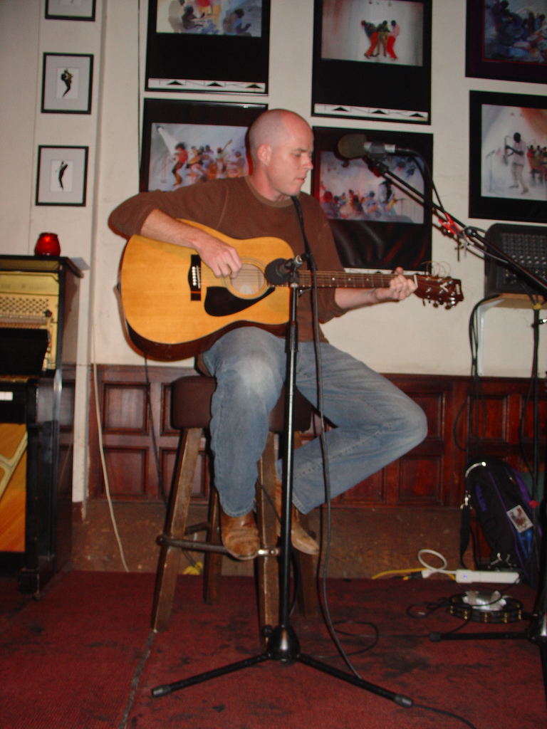 Tracy Ruggles from San Rafael, CA, USA, CC BY-SA 2.0, via Wikimedia Commons Open Mic Night tickets