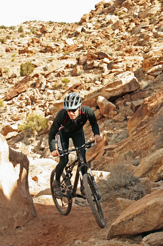 Tim Brink from Cape Town, South Africa, CC BY 2.0, via Wikimedia Commons X Country tickets